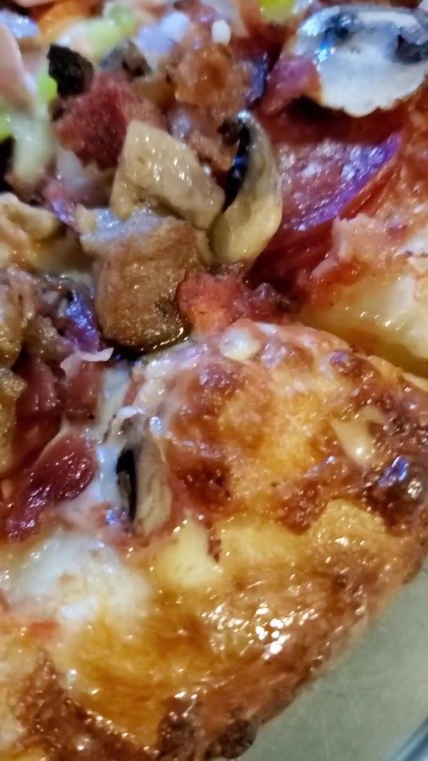 Crusty's Pizza